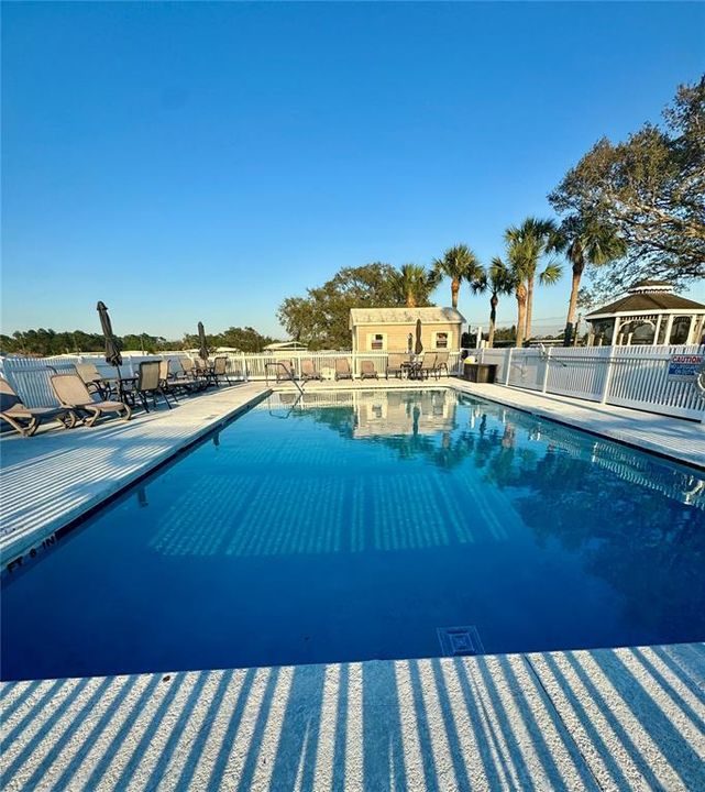 For Sale: $174,000 (2 beds, 2 baths, 1200 Square Feet)