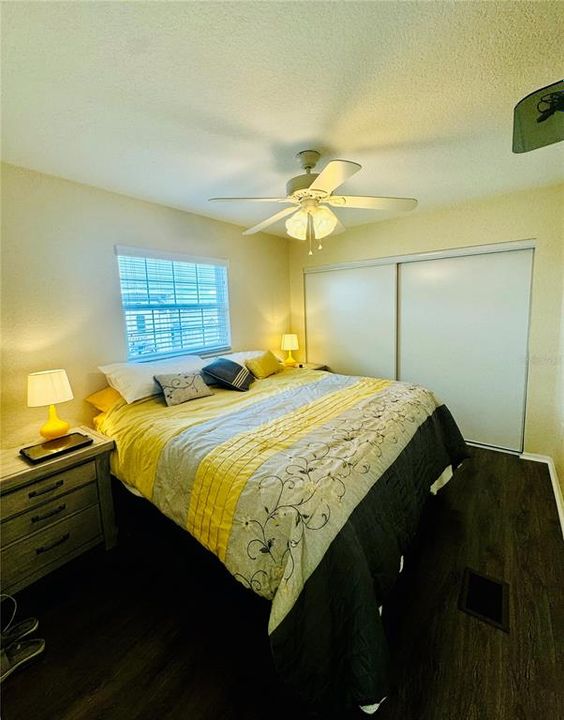 For Sale: $174,000 (2 beds, 2 baths, 1200 Square Feet)