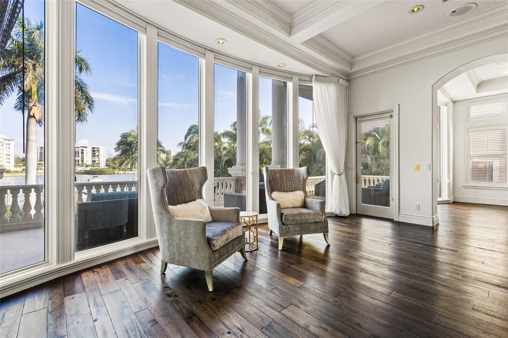 Active With Contract: $4,999,000 (4 beds, 4 baths, 7482 Square Feet)
