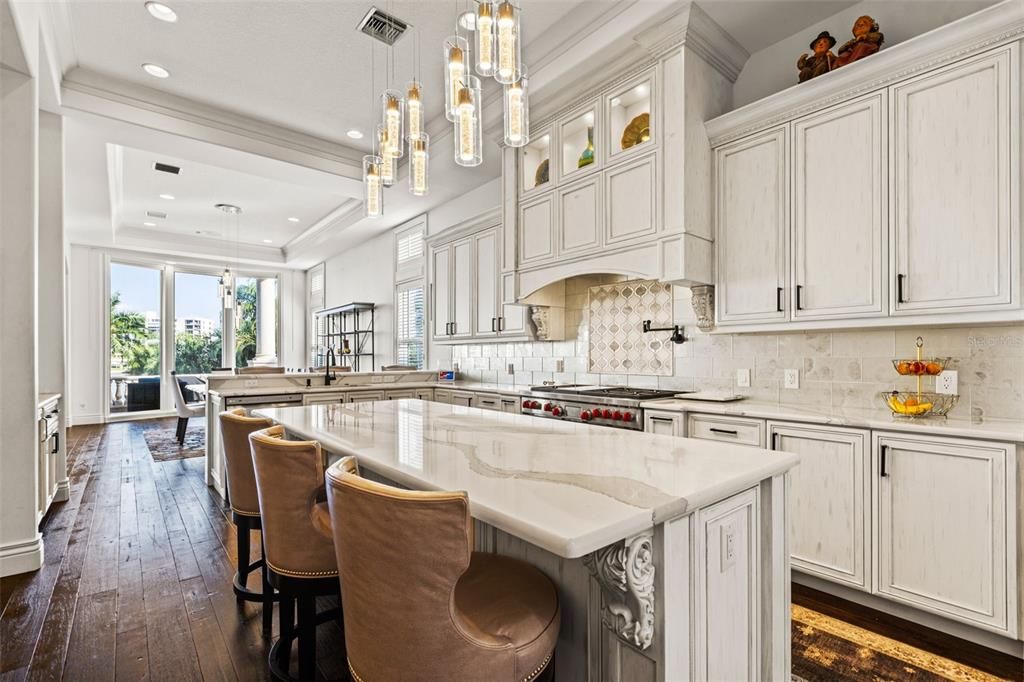 Active With Contract: $4,999,000 (4 beds, 4 baths, 7482 Square Feet)