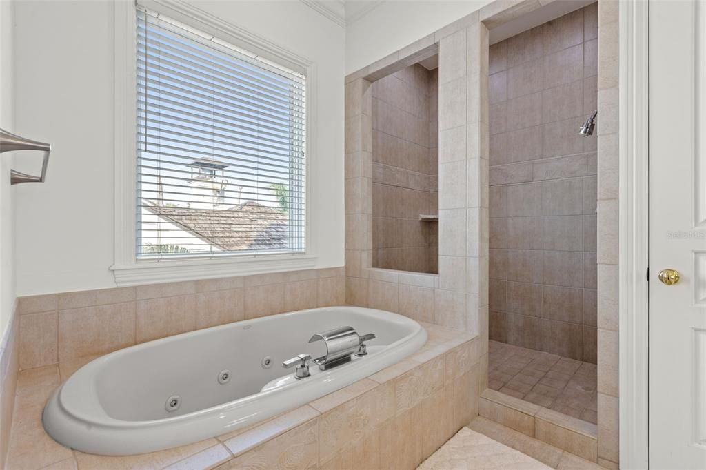 Active With Contract: $4,999,000 (4 beds, 4 baths, 7482 Square Feet)