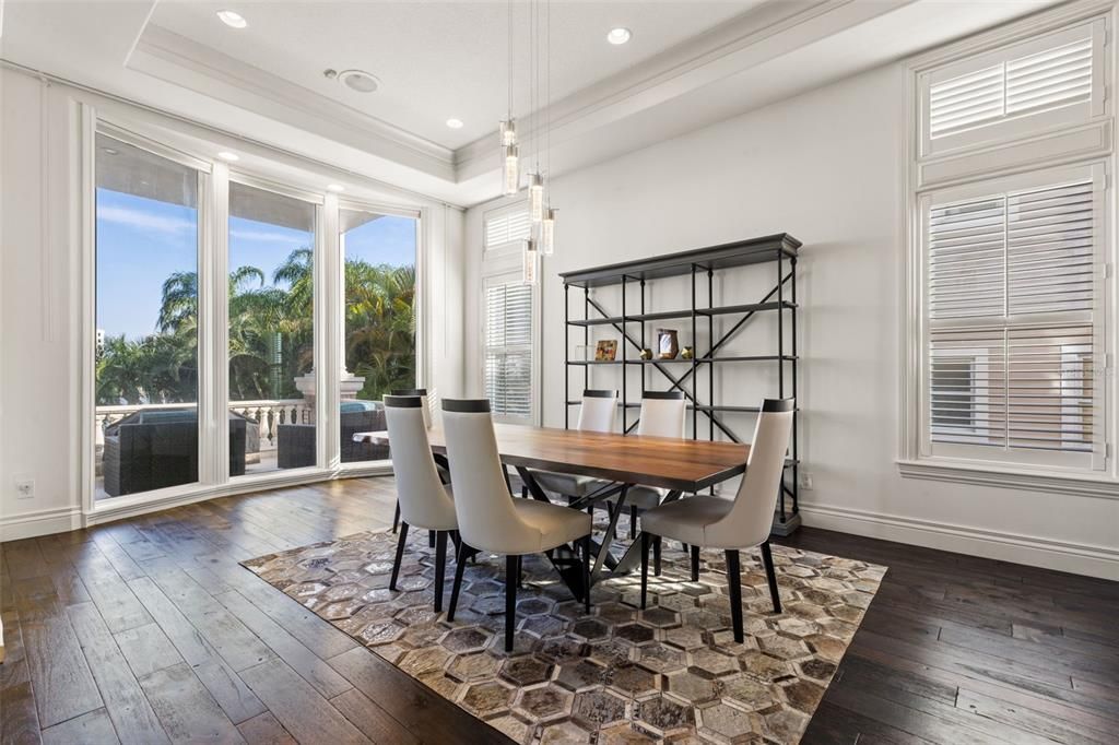 Active With Contract: $4,999,000 (4 beds, 4 baths, 7482 Square Feet)