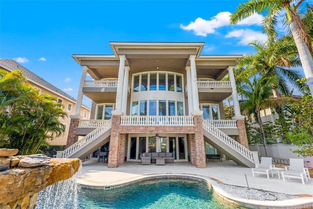 Active With Contract: $4,999,000 (4 beds, 4 baths, 7482 Square Feet)