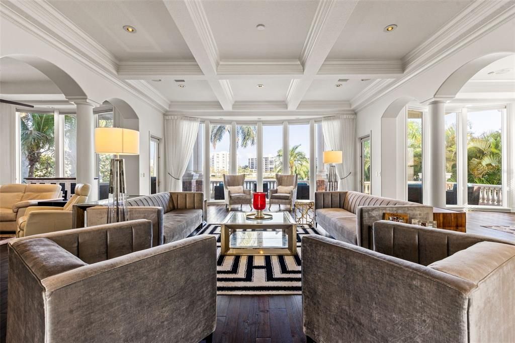 Active With Contract: $4,999,000 (4 beds, 4 baths, 7482 Square Feet)