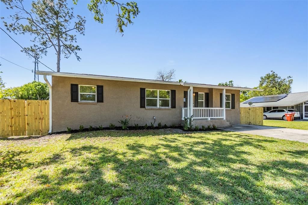 Vendido Recientemente: $279,000 (3 camas, 2 baños, 1152 Pies cuadrados)