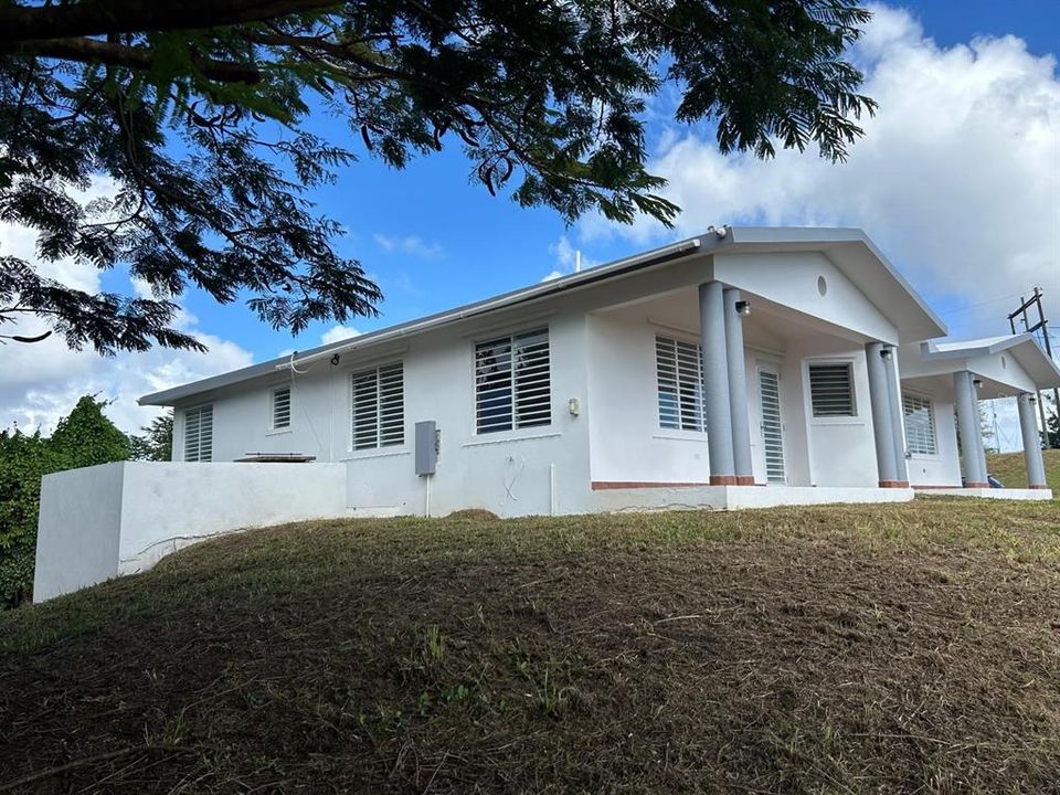 Vendido Recientemente: $305,000 (3 camas, 2 baños, 1900 Pies cuadrados)