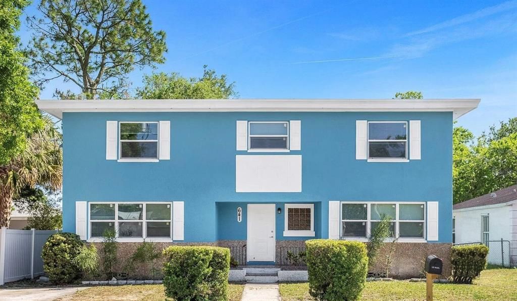 Recently Rented: $2,900 (5 beds, 2 baths, 1465 Square Feet)