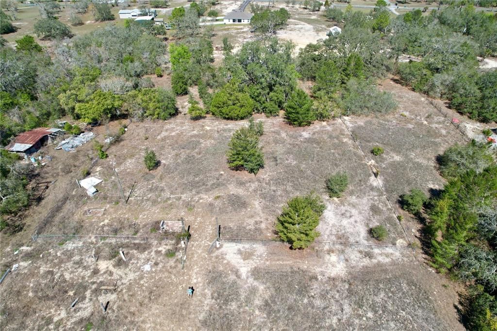 Activo con contrato: $170,000 (4.80 acres)