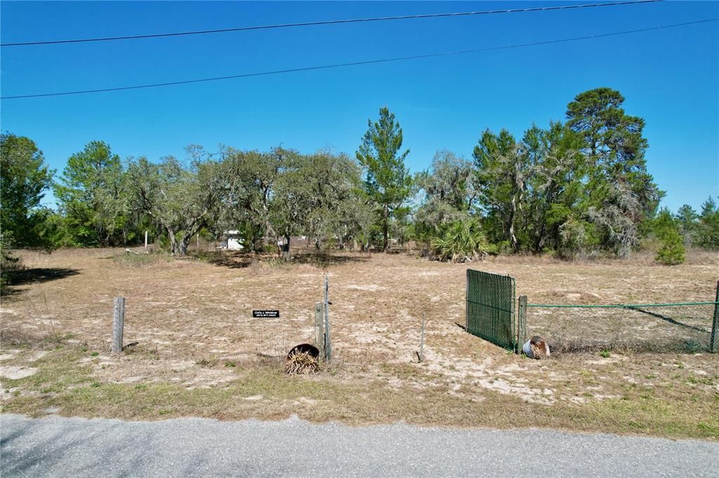 Activo con contrato: $170,000 (4.80 acres)