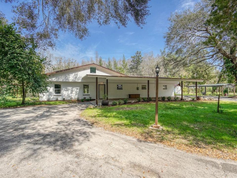 Active With Contract: $725,000 (3 beds, 2 baths, 2140 Square Feet)