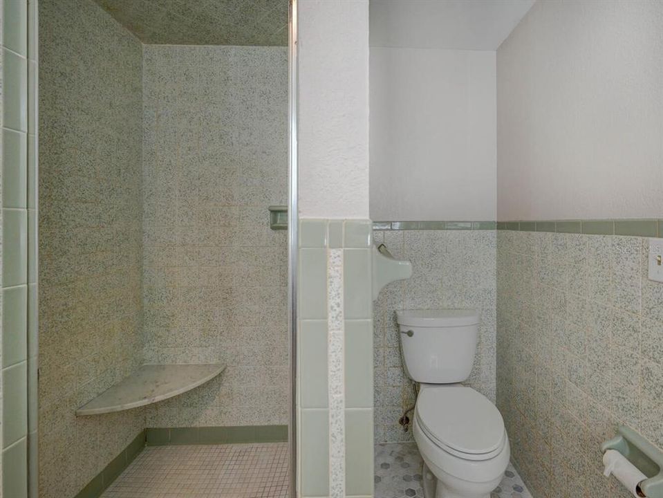 Active With Contract: $725,000 (3 beds, 2 baths, 2140 Square Feet)