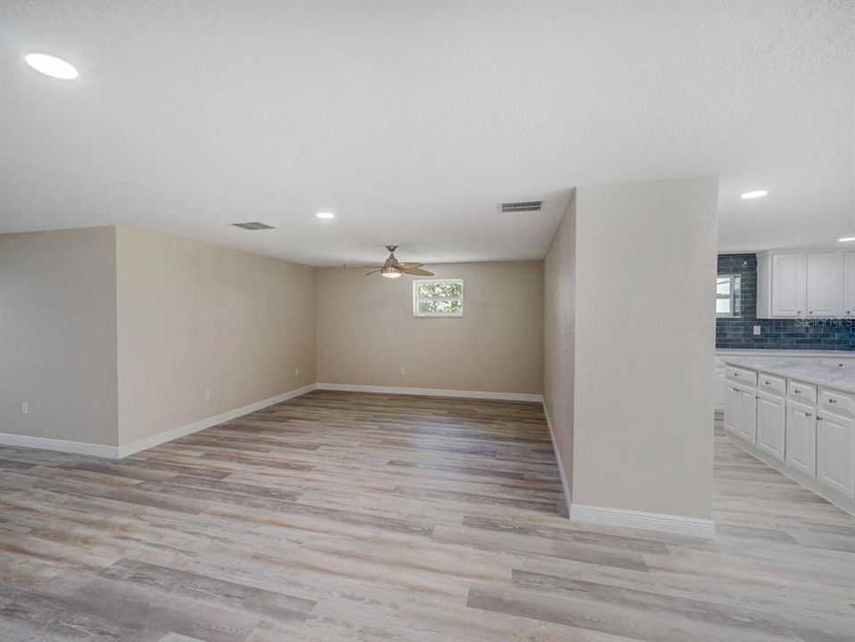 Active With Contract: $725,000 (3 beds, 2 baths, 2140 Square Feet)