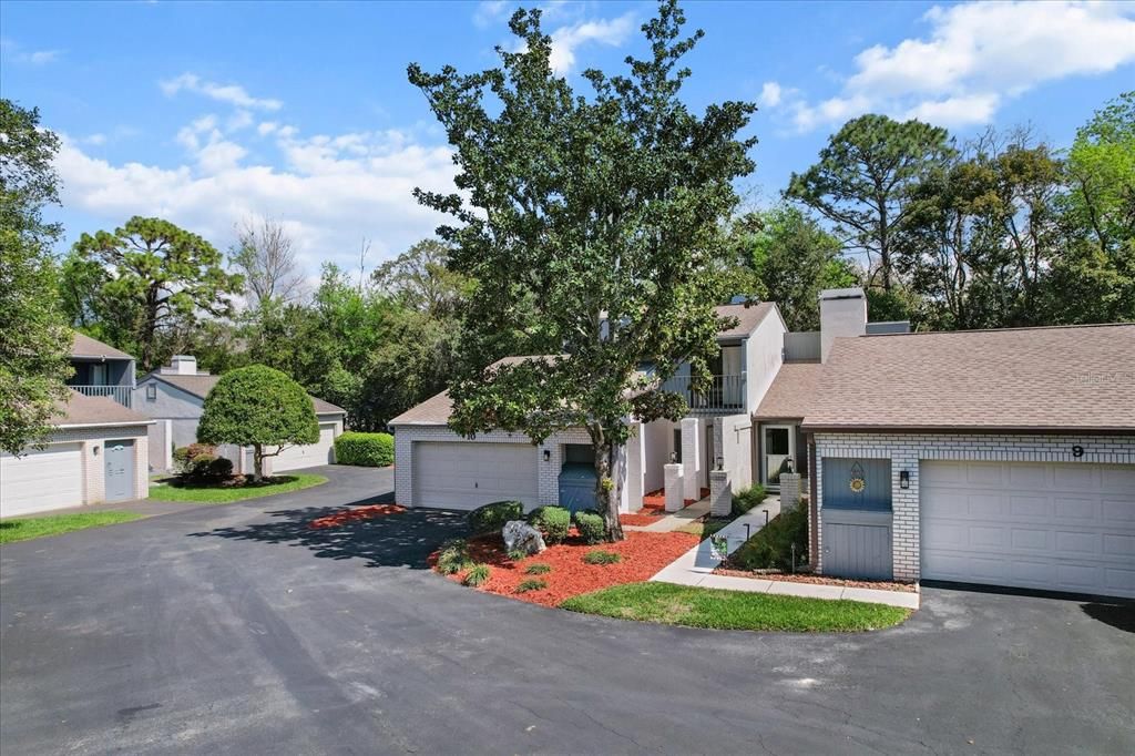 待售: $199,000 (2 贝兹, 2 浴室, 1819 平方英尺)