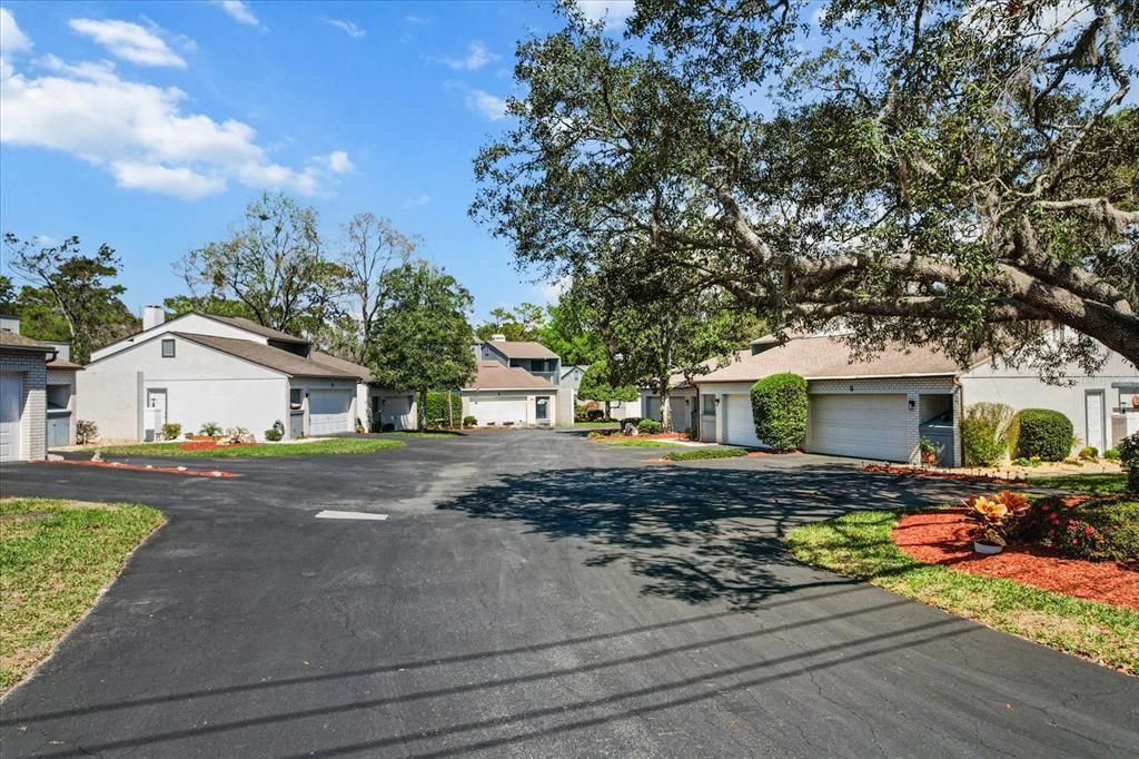 待售: $199,000 (2 贝兹, 2 浴室, 1819 平方英尺)