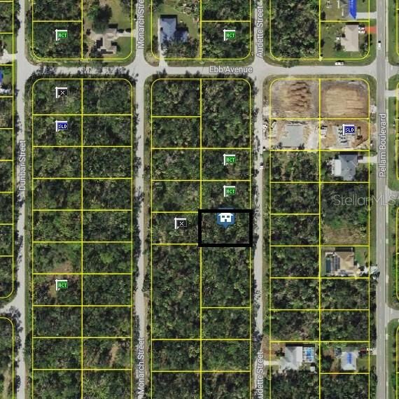En Venta: $11,750 (0.23 acres)