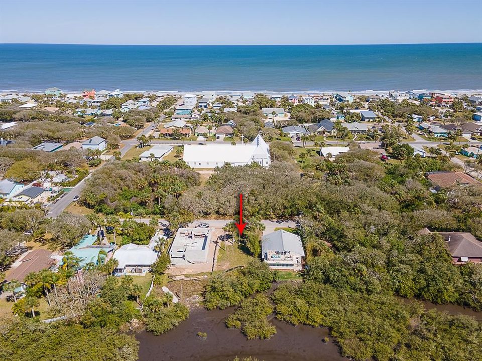 На продажу: $194,000 (0.17 acres)