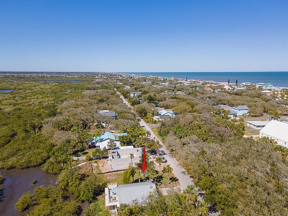 На продажу: $194,000 (0.17 acres)