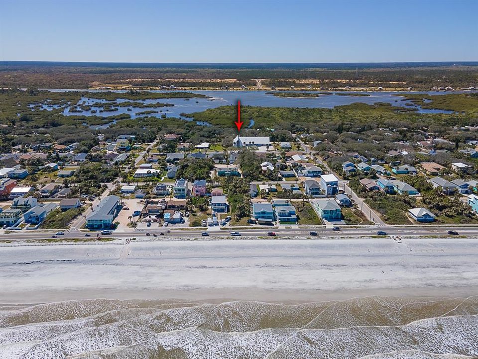 На продажу: $194,000 (0.17 acres)