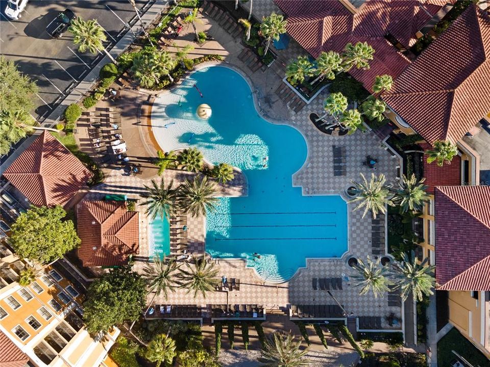 Под контрактом: $159,900 (2 спален, 2 ванн, 957 Квадратных фут)