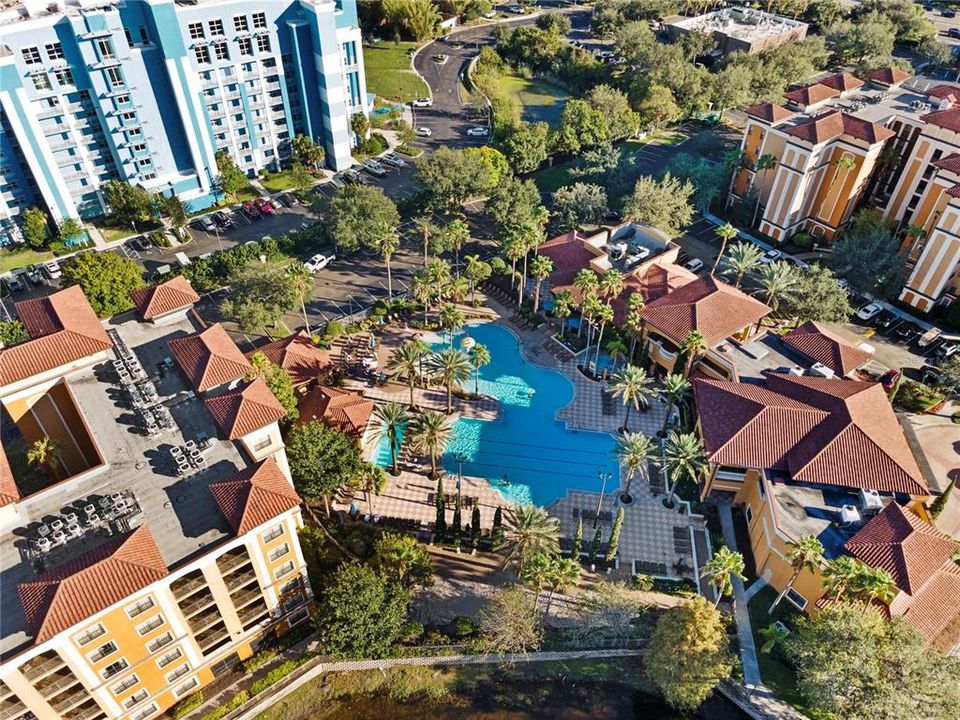 Под контрактом: $159,900 (2 спален, 2 ванн, 957 Квадратных фут)