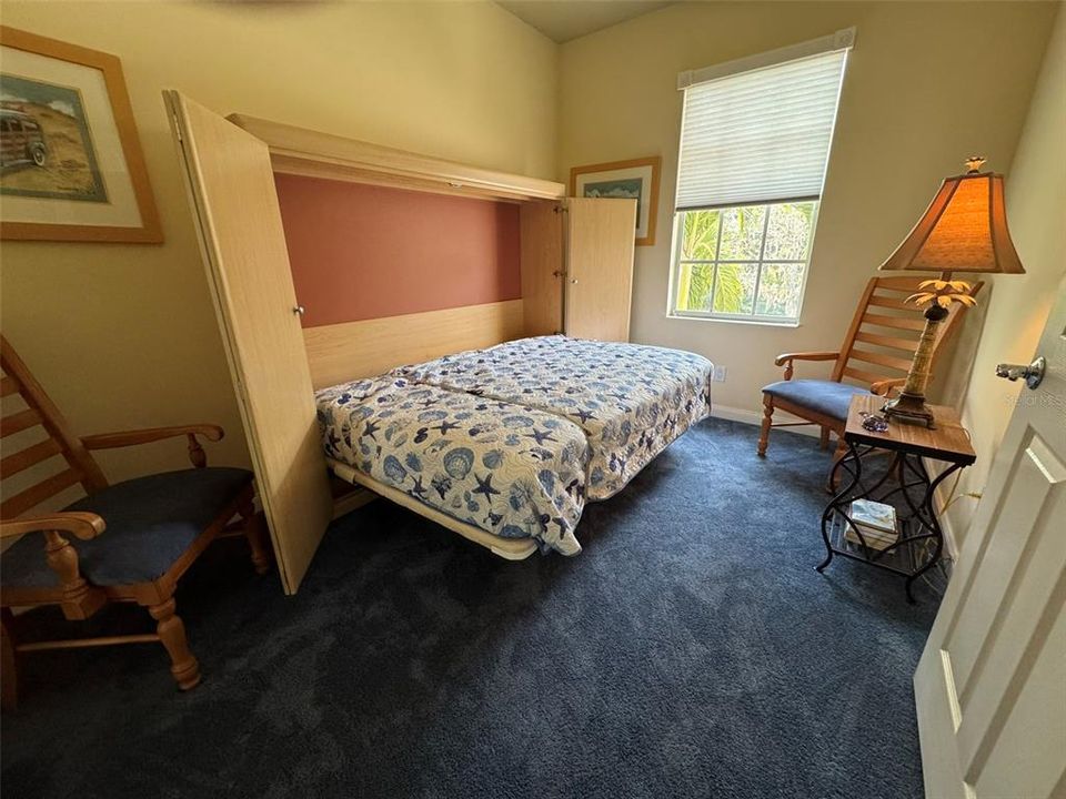 Active With Contract: $4,500 (3 beds, 2 baths, 1672 Square Feet)