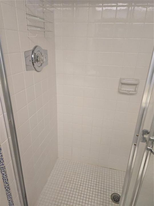 Activo con contrato: $139,900 (2 camas, 2 baños, 1025 Pies cuadrados)