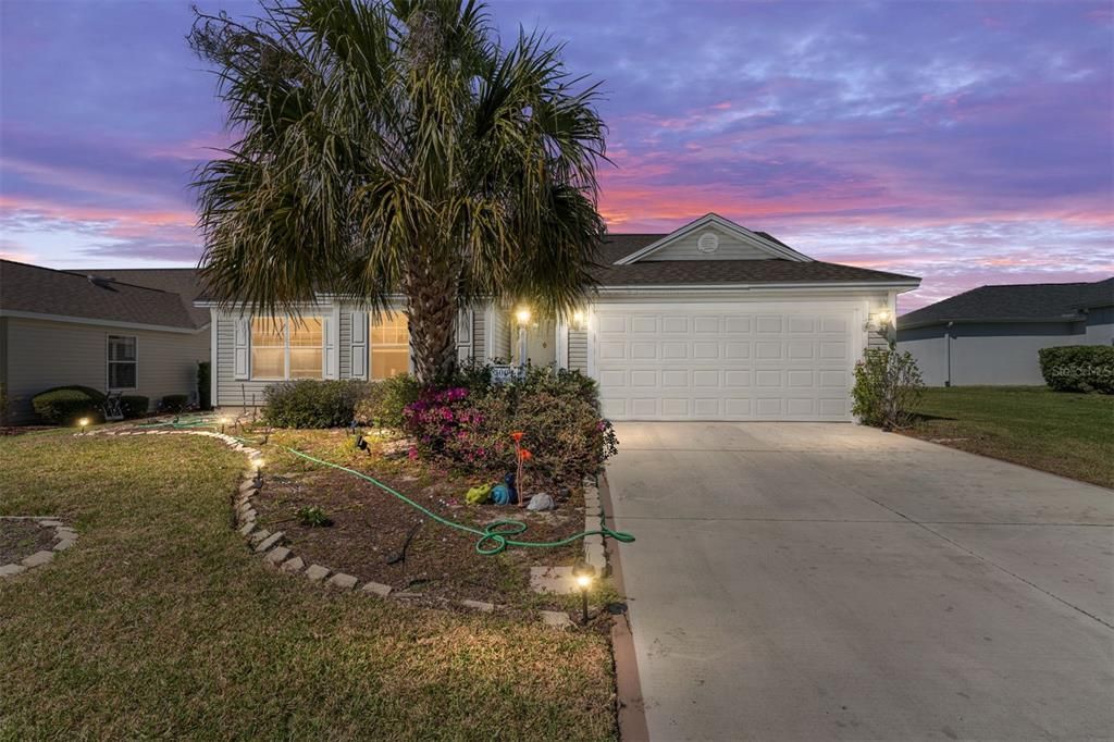 合同活跃: $290,000 (3 贝兹, 2 浴室, 1520 平方英尺)