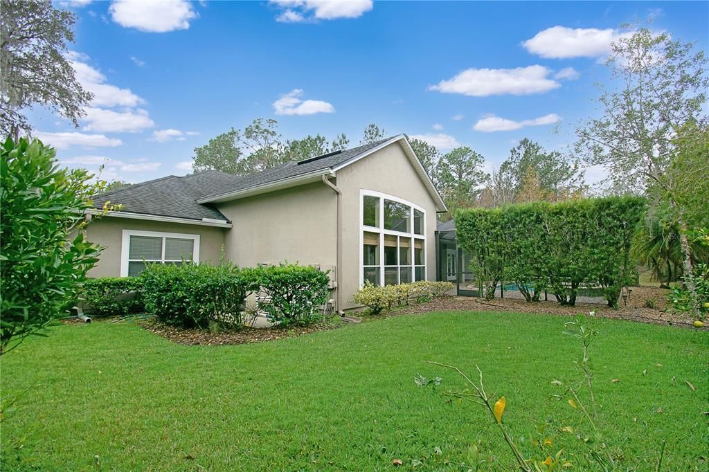 En Venta: $699,900 (3 camas, 3 baños, 2907 Pies cuadrados)