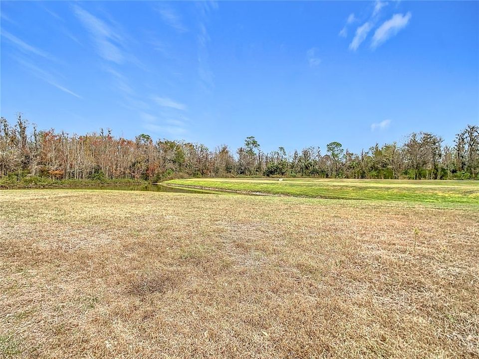 Под контрактом: $2,500 (4 спален, 2 ванн, 1923 Квадратных фут)