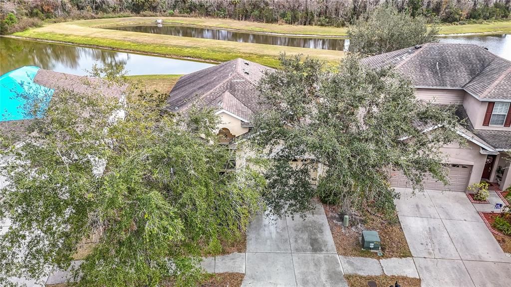 Под контрактом: $2,500 (4 спален, 2 ванн, 1923 Квадратных фут)