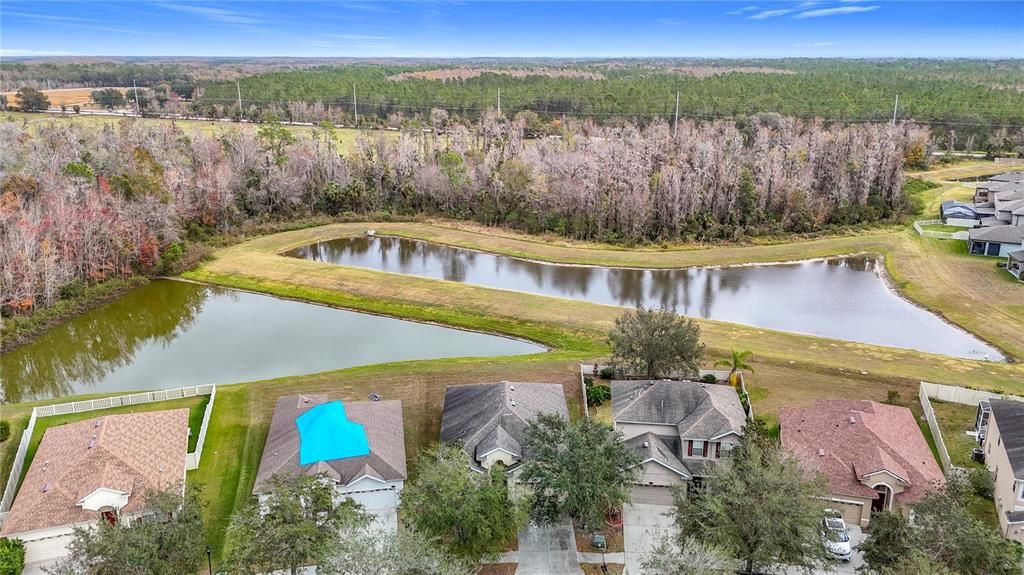 Под контрактом: $2,500 (4 спален, 2 ванн, 1923 Квадратных фут)