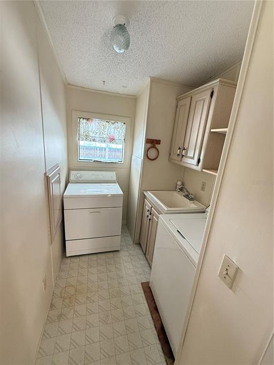 En Venta: $199,000 (2 camas, 2 baños, 1352 Pies cuadrados)