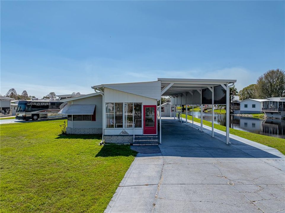 En Venta: $199,000 (2 camas, 2 baños, 1352 Pies cuadrados)