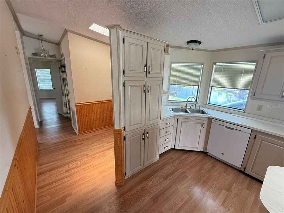 En Venta: $199,000 (2 camas, 2 baños, 1352 Pies cuadrados)