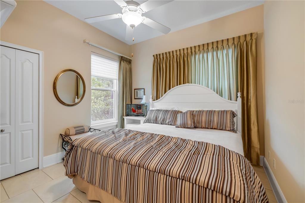 待售: $936,900 (3 贝兹, 2 浴室, 2232 平方英尺)