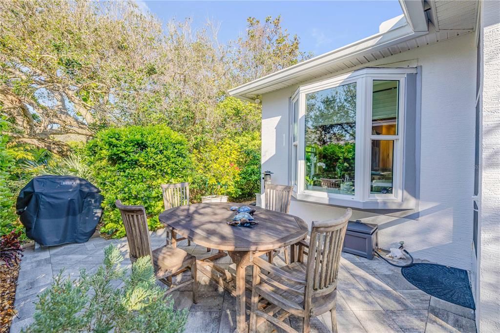 待售: $936,900 (3 贝兹, 2 浴室, 2232 平方英尺)