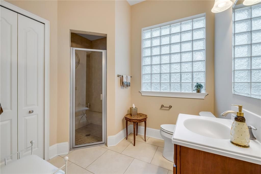 待售: $936,900 (3 贝兹, 2 浴室, 2232 平方英尺)