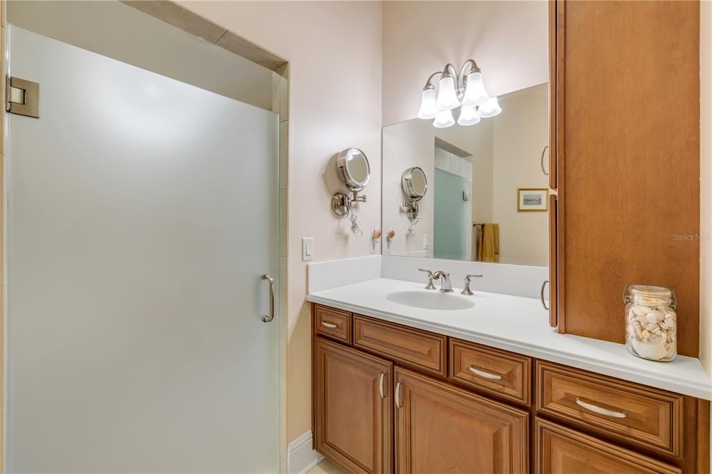 待售: $936,900 (3 贝兹, 2 浴室, 2232 平方英尺)