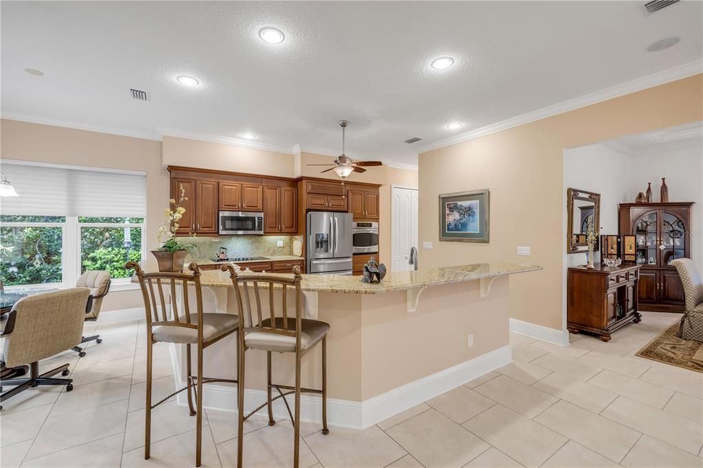 待售: $936,900 (3 贝兹, 2 浴室, 2232 平方英尺)