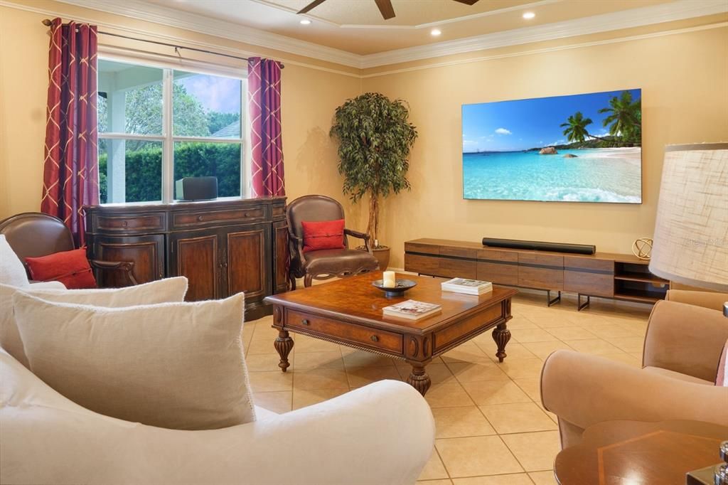 For Rent: $3,095 (3 beds, 2 baths, 2648 Square Feet)