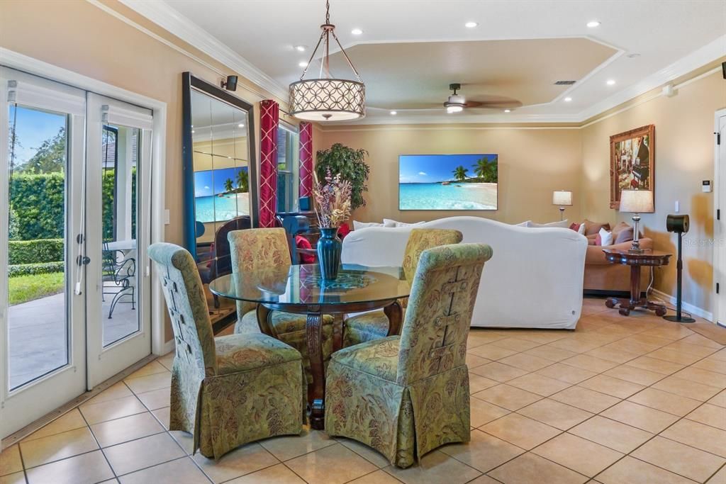 For Rent: $3,095 (3 beds, 2 baths, 2648 Square Feet)