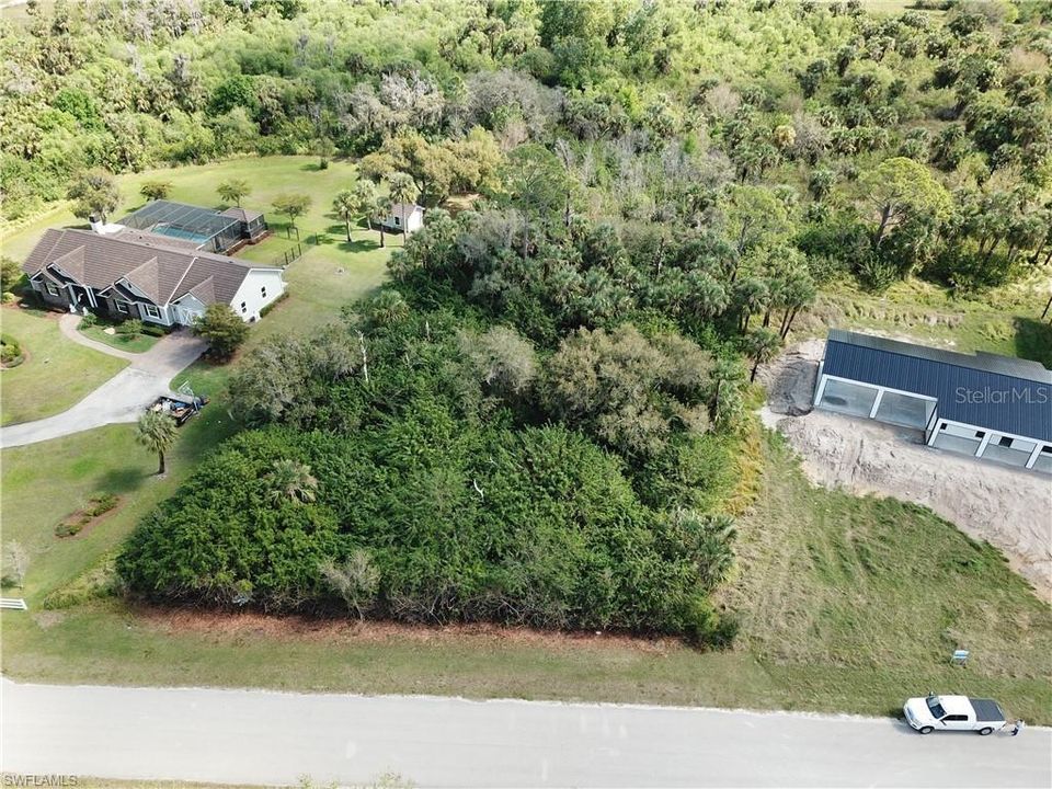 待售: $160,000 (3.11 acres)