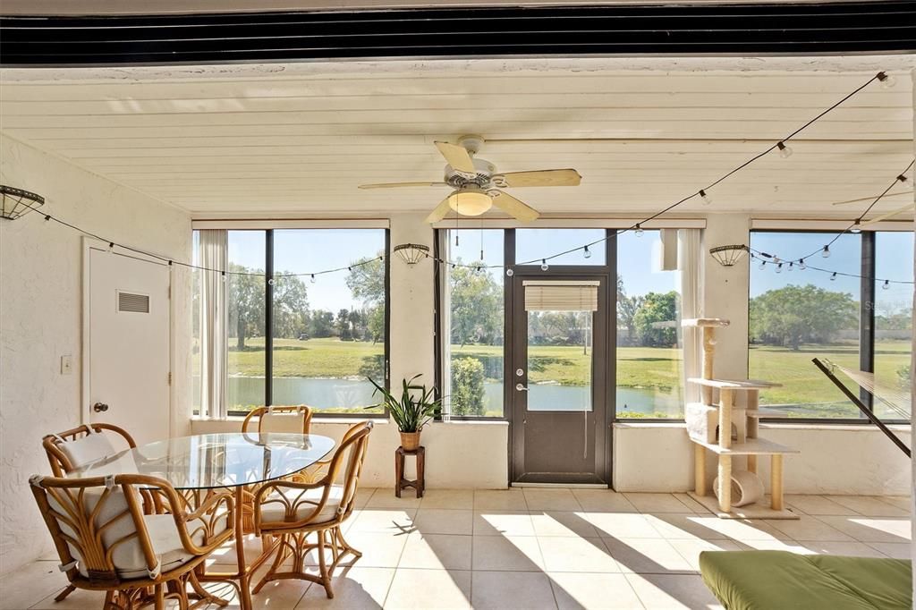 For Sale: $159,900 (2 beds, 2 baths, 1280 Square Feet)