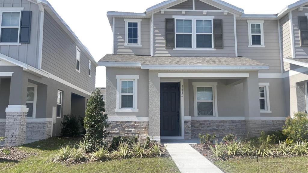 最近租的: $2,200 (3 贝兹, 2 浴室, 1510 平方英尺)