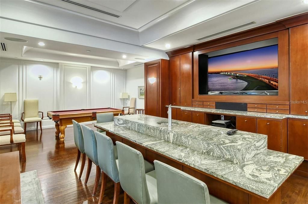 出租: $12,500 (2 贝兹, 2 浴室, 2288 平方英尺)