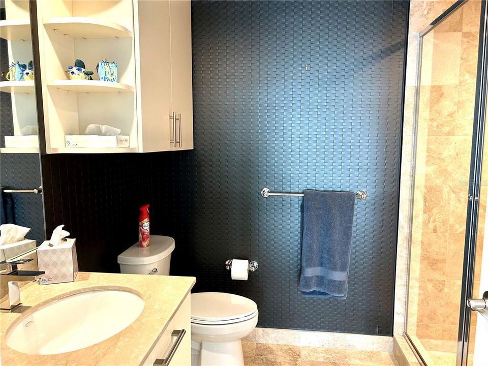 出租: $12,500 (2 贝兹, 2 浴室, 2288 平方英尺)