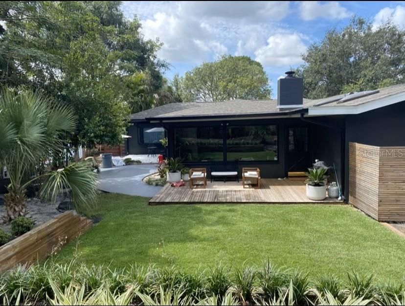 Vendido Recientemente: $950,000 (3 camas, 3 baños, 2730 Pies cuadrados)