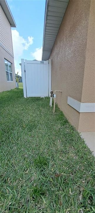 For Sale: $297,990 (3 beds, 2 baths, 1529 Square Feet)