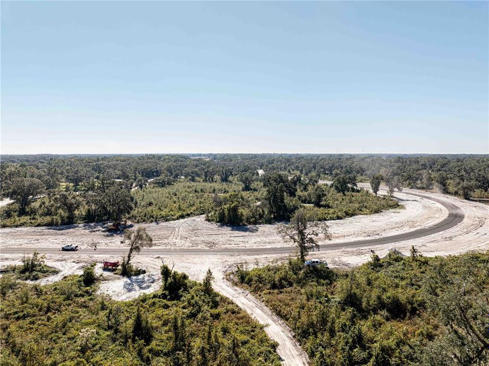 待售: $237,100 (5.60 acres)