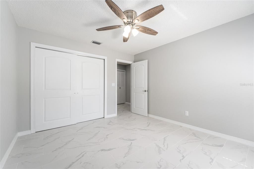 На продажу: $389,000 (3 спален, 2 ванн, 2240 Квадратных фут)